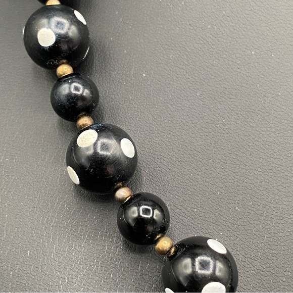 Vintage Polka Dot Mod Necklace 18in - Picture 6 of 7